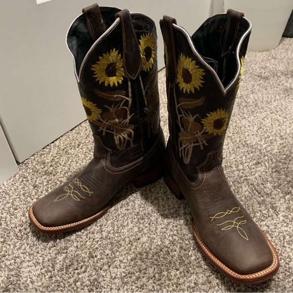 *NEW* Authentic Mexican-Made Boots - Picture 6 of 7